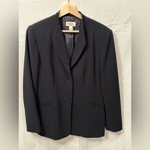 Vintage Talbots Elegant Black Blazer with unique collar details